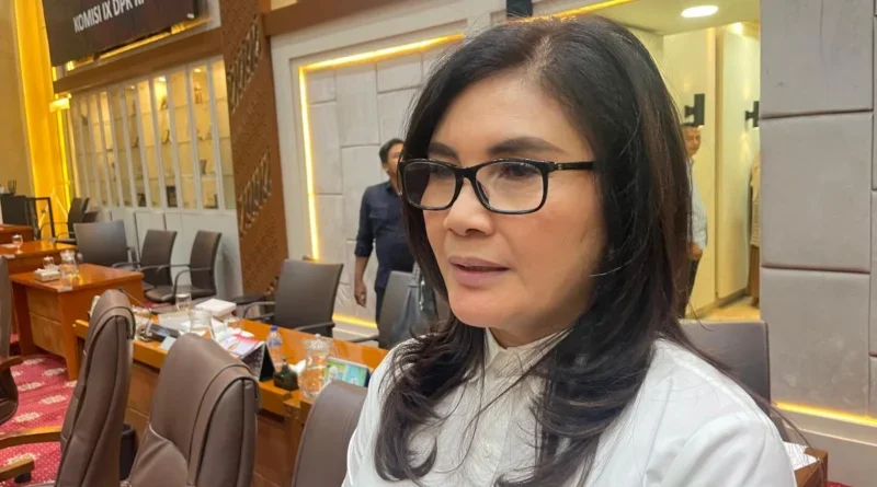 Felly Estelita Tekankan Kehidupan Layak Pekerja dalam RUU Perlindungan Ketenagakerjaan